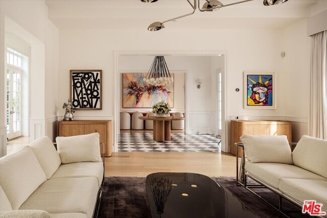 Photo - 11579 Sunset Blvd