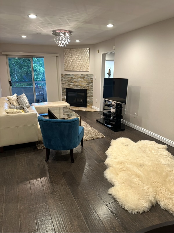 Photo - 10960 Ashton Ave Unit 303