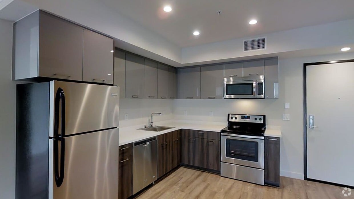 3D Tour - Wilshire Valencia