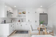 Photo - 280 E Loop Dr