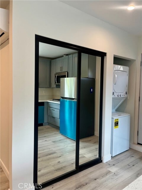 Photo - 20757 Clark St