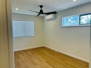 Photo - 2811 E 11th St