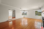 Photo - 3960 Welland Ave
