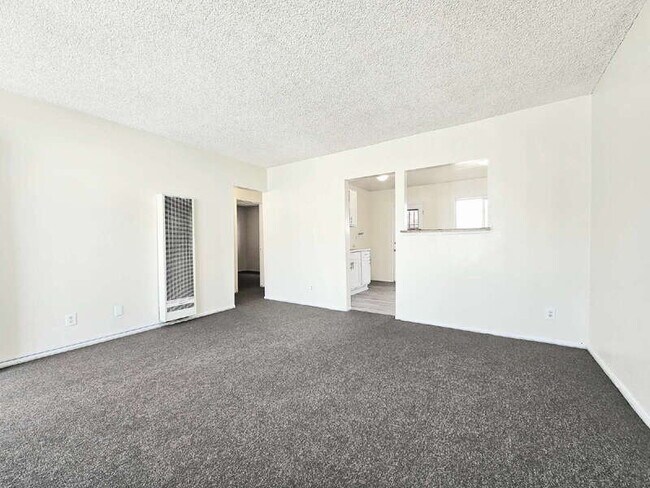 Photo - 231 E 89th St