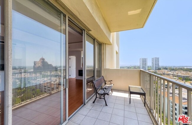 Photo - 2170 W Century Dr Unit 1809