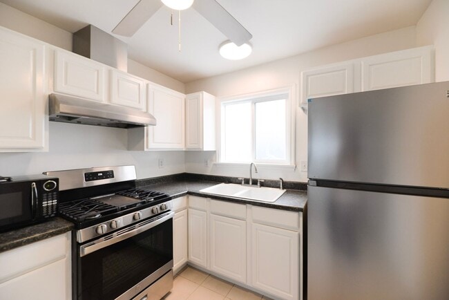 Photo - 34036 Street of the Amber Lantern Unit Apt B