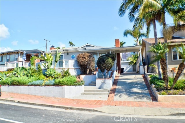 Photo - 123 W Avenida Valencia House