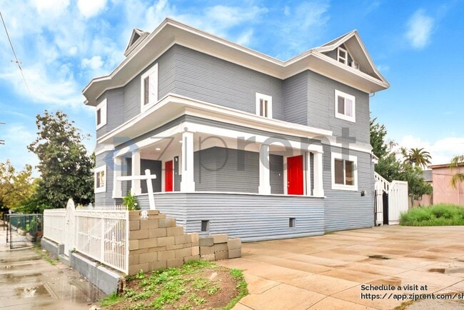 Photo - 1617 W 24th St