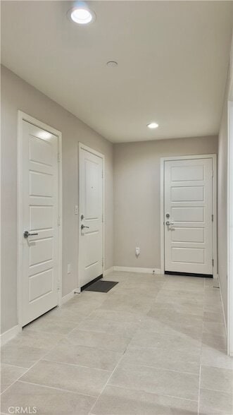 Photo - 130 Greenleaf Dr