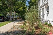 Photo - 308 S Reeves Dr Condo Unit 310D