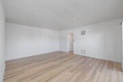 3BR, 2BA - 1,325SF - Living Room - 343 Palos Verdes Apartments