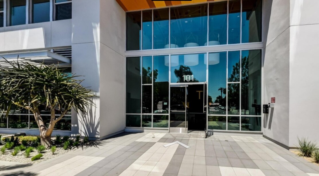 3D Tour - The Alamitos Apartments