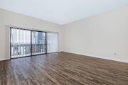 Photo - Riviera Vista Apartments