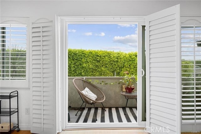 Photo - 2345 Roscomare Rd Unit 306