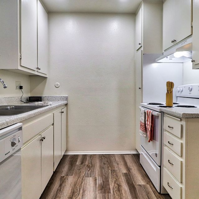 Villa Maria Apartments - Villa Maria Apartments