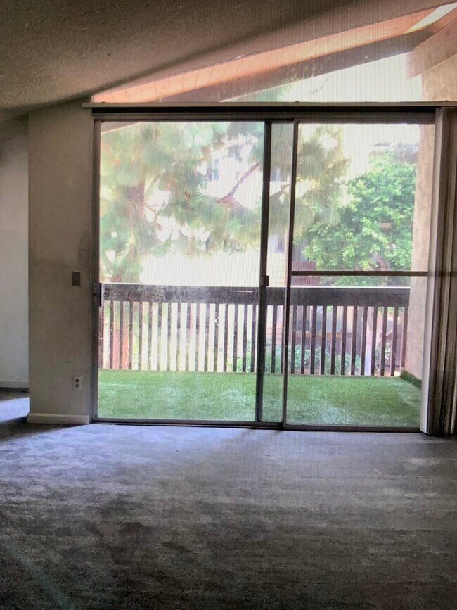 Photo - 5650 Sumner Way Unit Apartment for rent