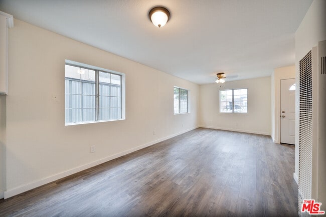 Photo - 7510 Avalon Blvd Unit 7512