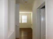 Photo - Beautiful Tri Level 2 Bed 2.5 Bath Single ... House