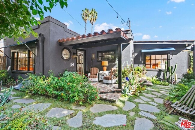 Building Photo - 2617 7th St