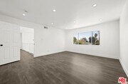 Photo - 6257 Lindley Ave