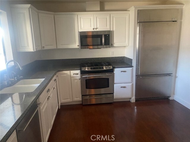 Photo - 454 Walker Rd