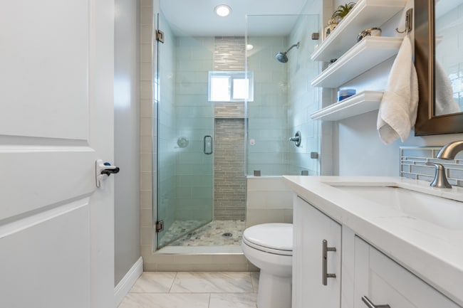 Photo - 1614 Marion Way W