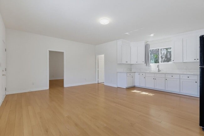 Photo - 416 Sinclair Ave