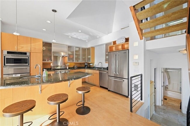 Photo - 326 Loma Terrace