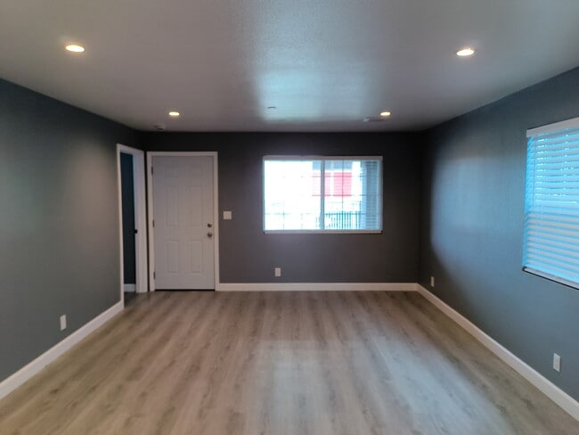 Photo - 3768 S Harvard Blvd Unit 1