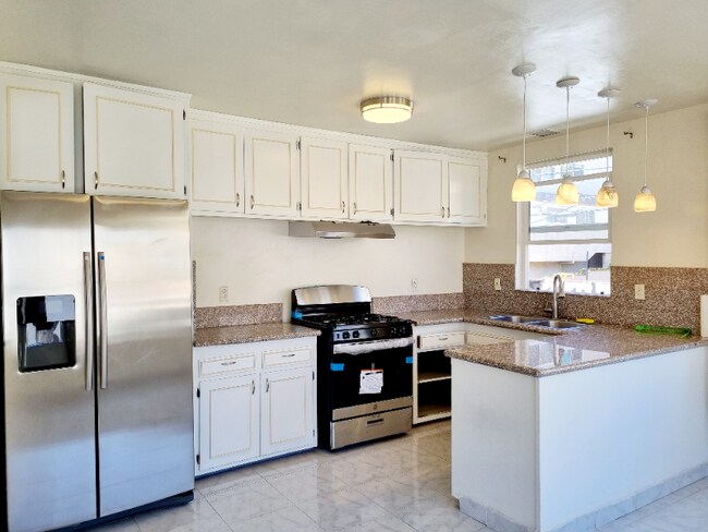Photo - 1818 Prosser Ave Apartment