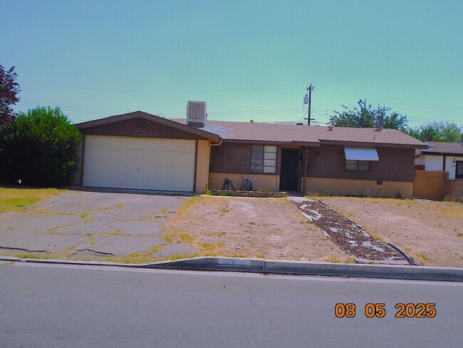 Building Photo - One story in the Monte Vista Neighborhood ... Rental