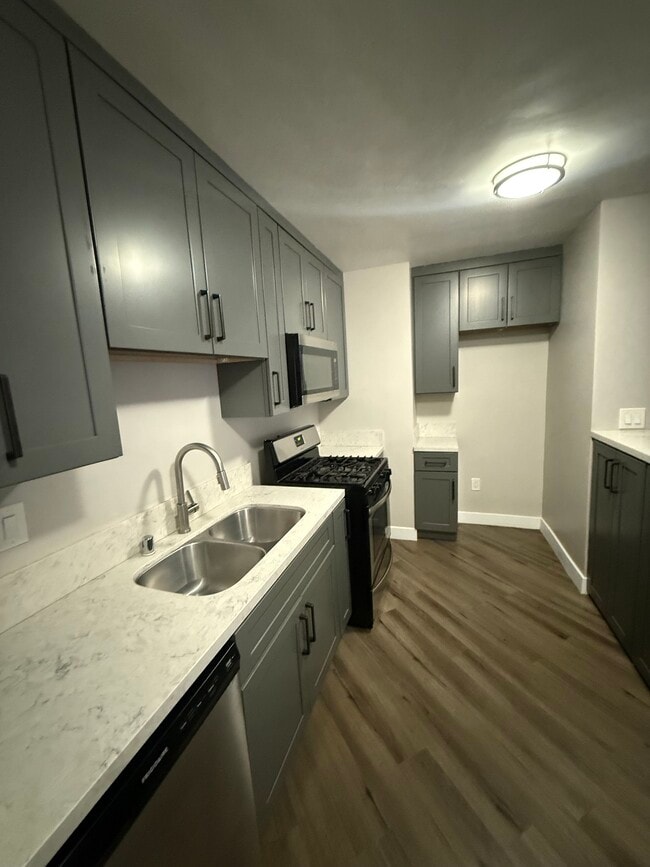 Photo - 5068 Franklin Ave