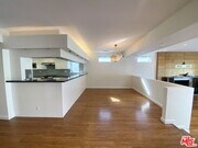 Photo - 3392 McLaughlin Ave