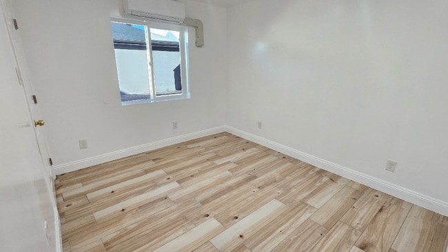 Photo - 600 N Willow Ave Unit C