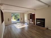 Photo - 3549 Schaefer St