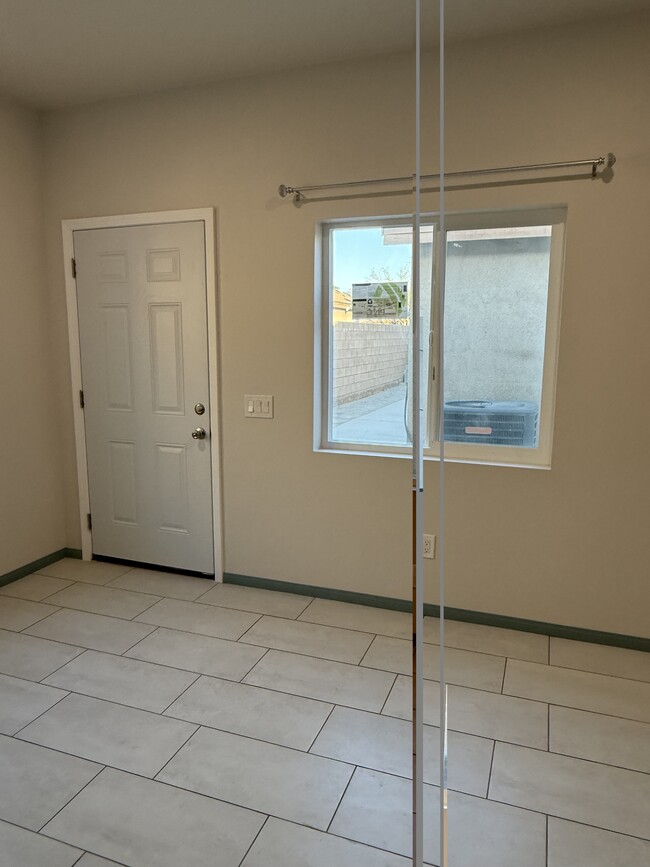 Living area - 48609 Camino Maya