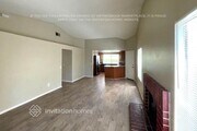 Photo - 15778 Jalanie Ln