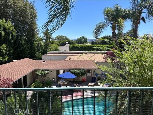 Photo - 10240 Camarillo St