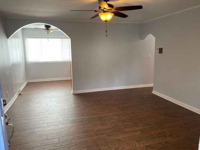 Photo - 5075 Narragansett Ave