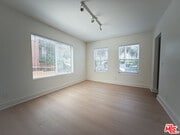 Photo - 1947 Clinton St Condo