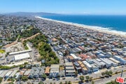 Photo - 472 Rosecrans Ave
