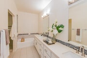 Photo - 1739 Federal Ave Unit 204