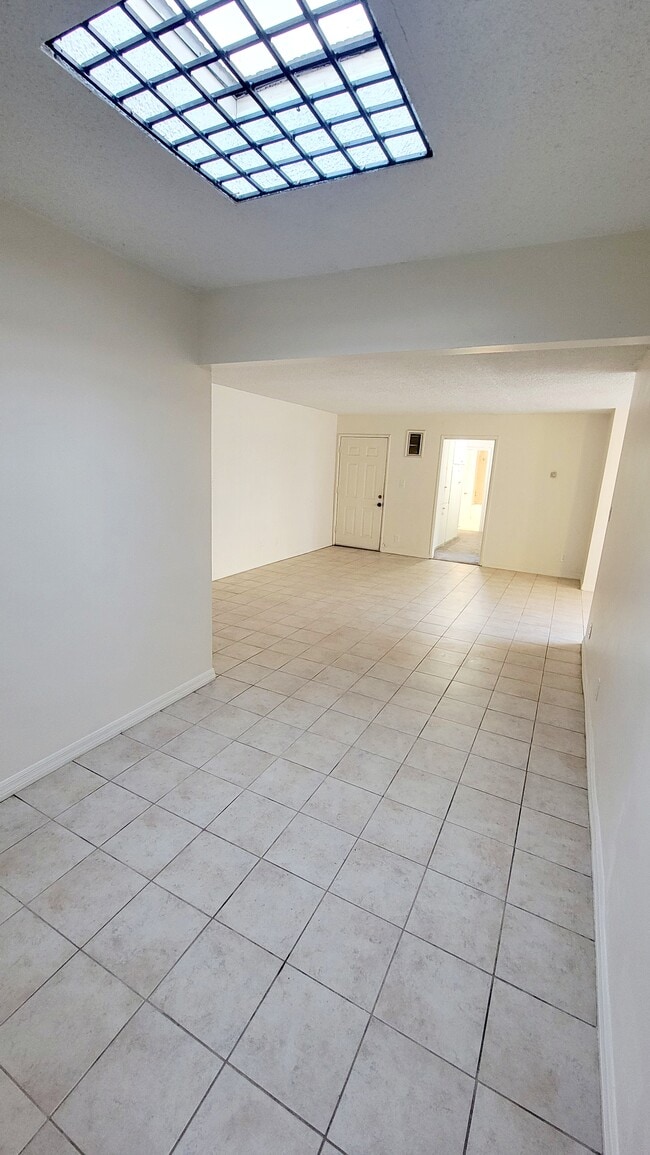 Alcove or office - Anderson Park Apartments Unit 3N