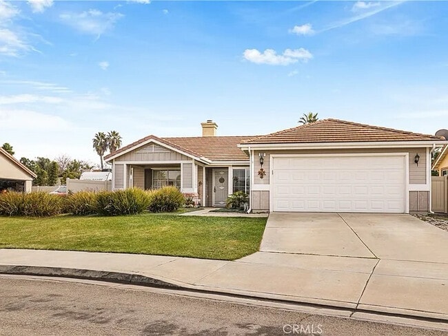 Photo - 332 Del Flora St