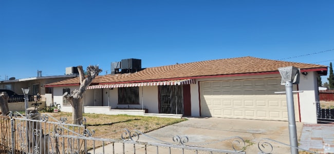 Building Photo - 34540 Western Dr Rental