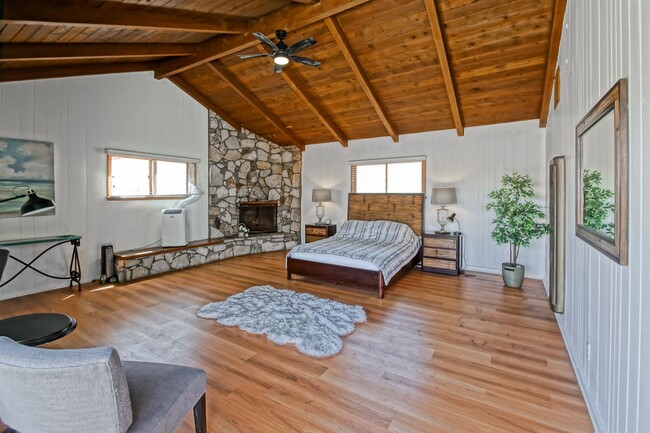 Photo - 2338 W 239th St