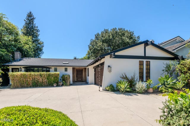 Building Photo - 4819 Oakwood Ave