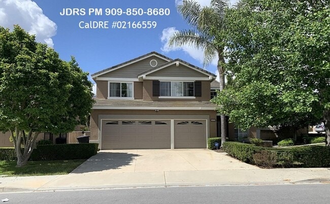 Chino Hills 5 bedroom Home with Swimming Pool - Chino Hills 5 bedroom Home with Swimming Pool
