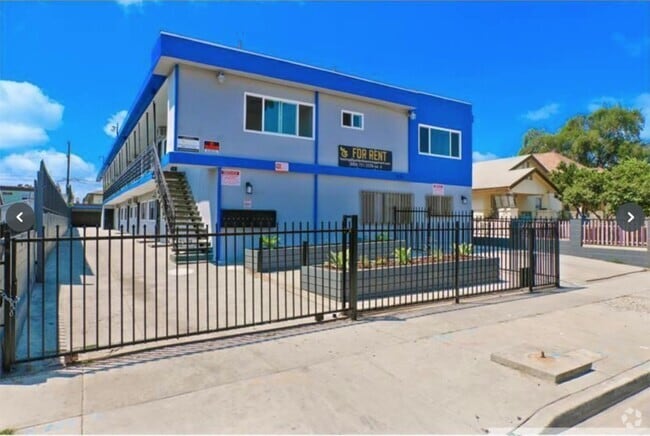 Building Photo - 1040 W 91ST ST Rental