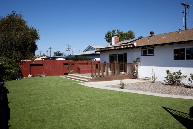 Photo - 8751 Chantilly Ave